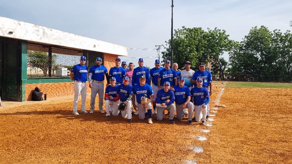 CASA D’ITALIA DEMUESTRA SUS VIRTUDES EN EL SÓFTBOL Y SE PREPARA RUMBO A LOS JUEGOS FEDECIV